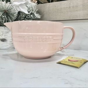 Le Creuset Batter Bowl 2qt Light Milky Pink